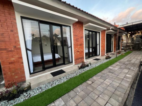 Uger House Seminyak